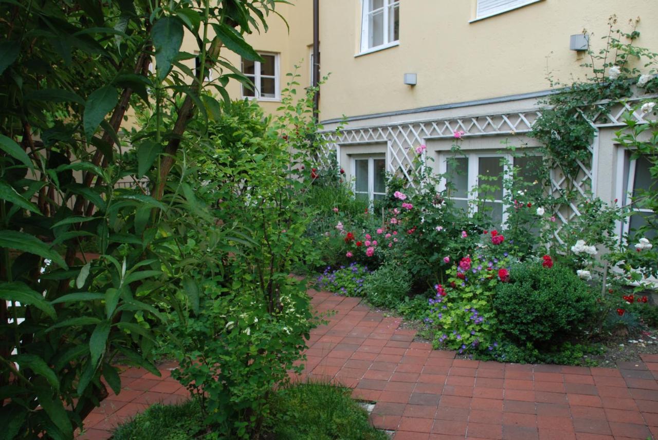 Artist Residence Schwabing München Kültér fotó
